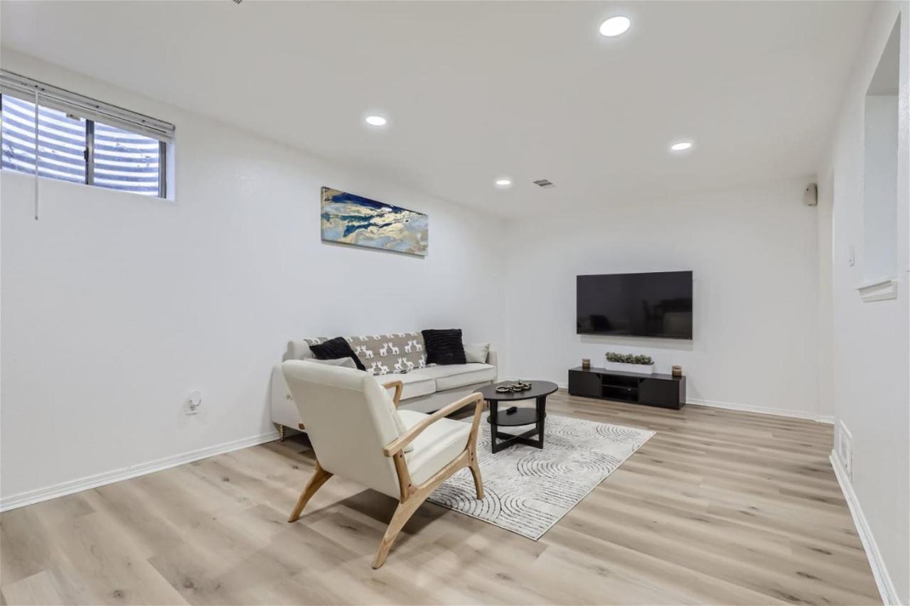 15-mins From Dia, Fenced-yard, Garage, Remodeled *